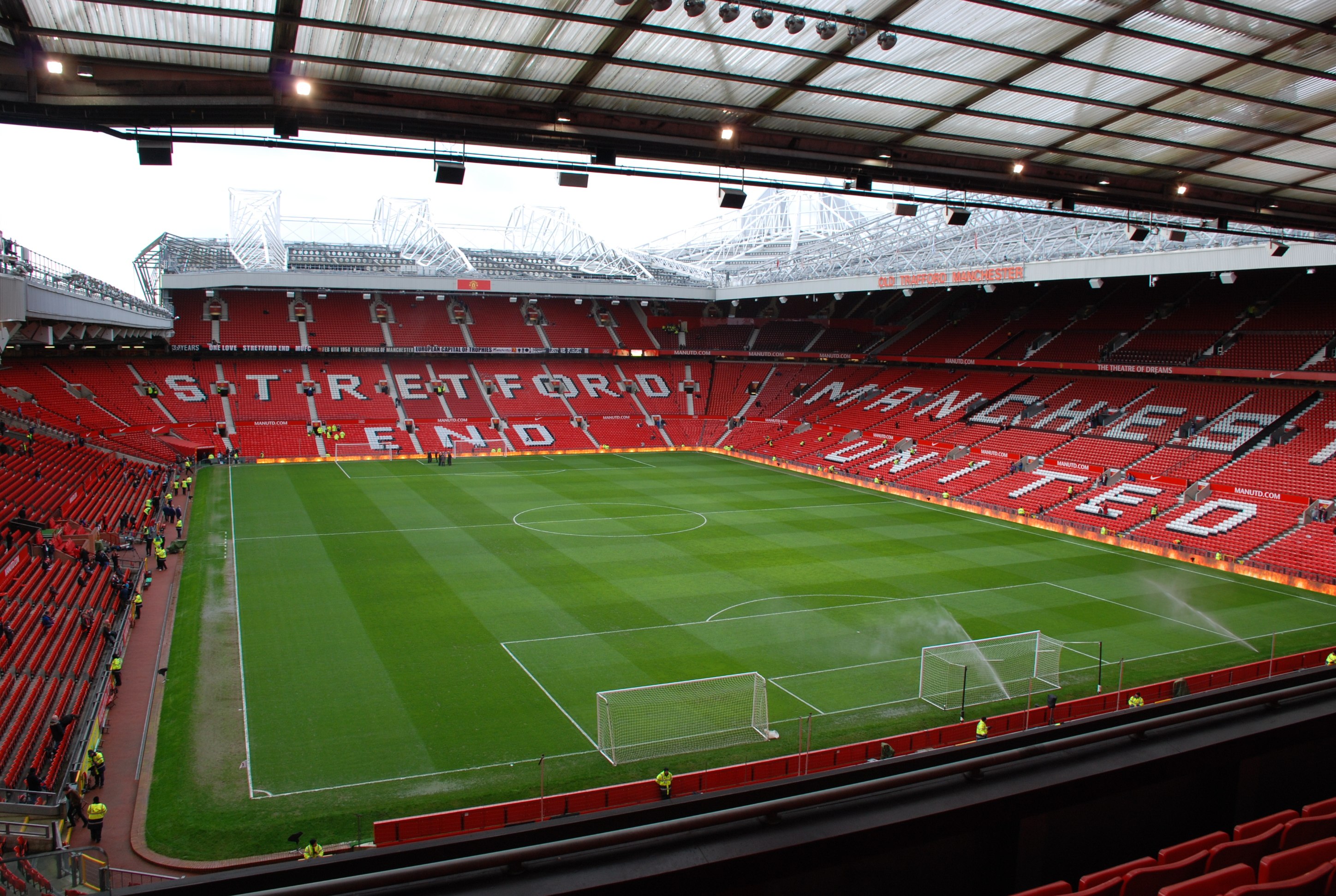 View_of_Old_Trafford_from_East_Stand