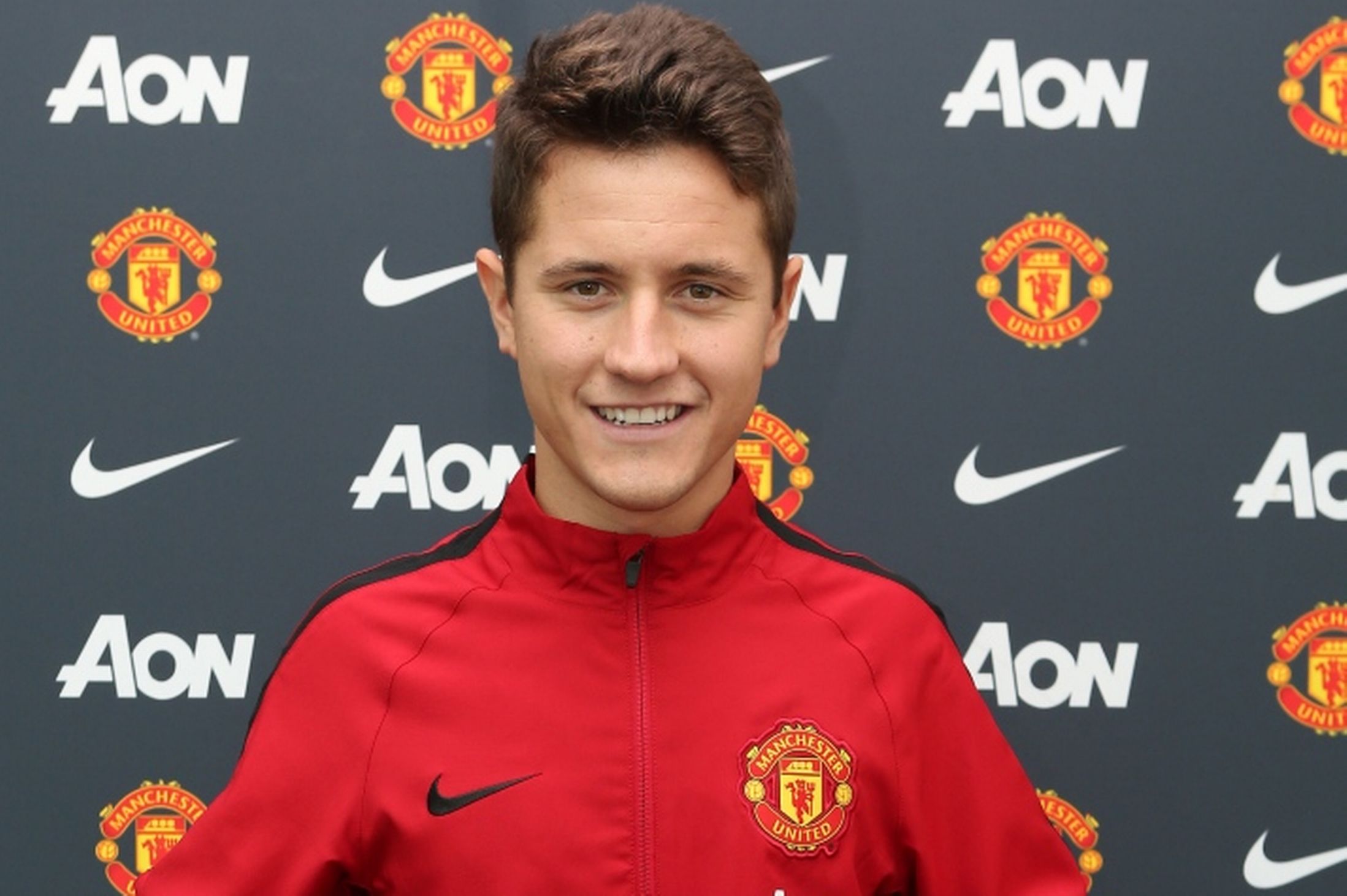 Ander-Herrera-Arrives-At-Manchester-United-Training-Ground-Ahead-Of-Medical
