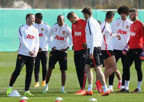 Wazza at el arse abart in training ahead of the derby