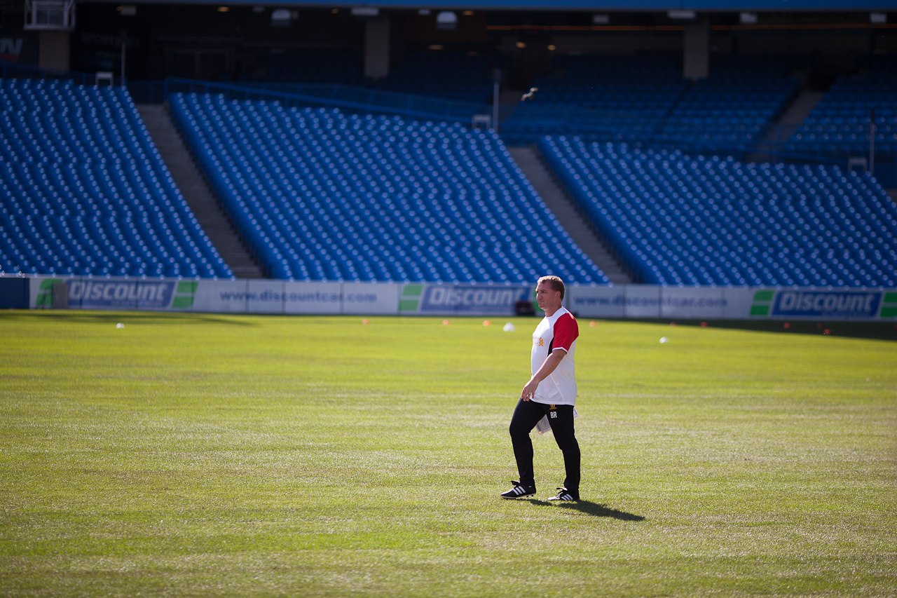 Brendan_Rodgers_at_Liverpool's_training_in_Toronto_(2)
